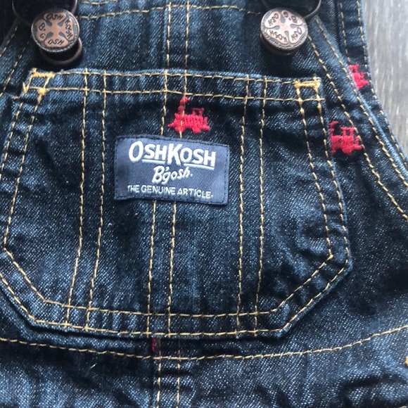 Baby Boys OshKosh Jean Overalls Sz 3 mths - Picture 2 of 4